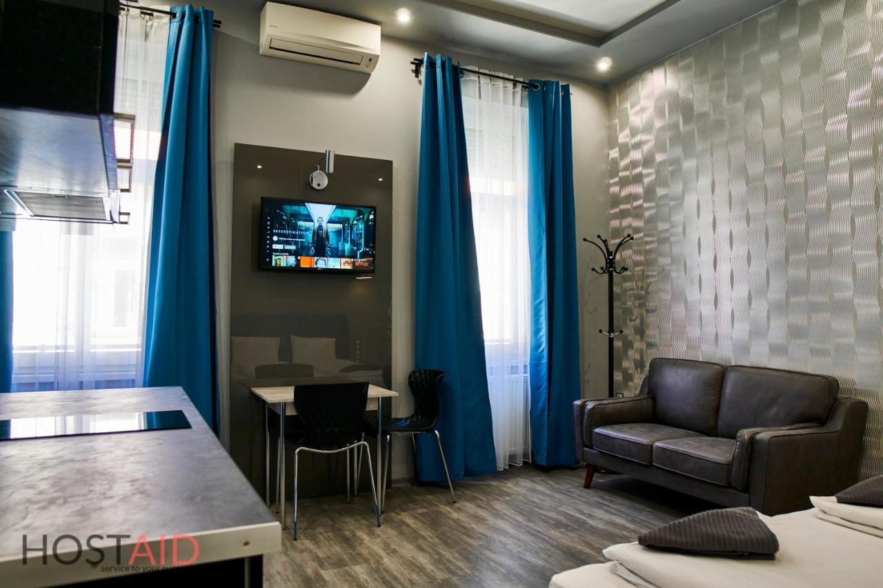 A13 Apartments - Budapest - Hostaid Экстерьер фото